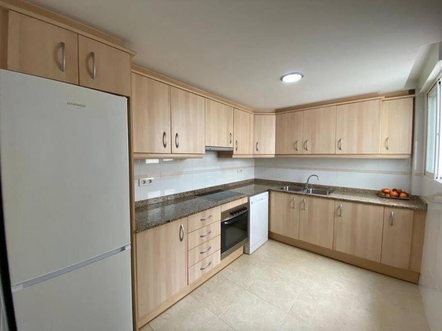 Modern Three Bedroom Flat Peñíscola エクステリア 写真
